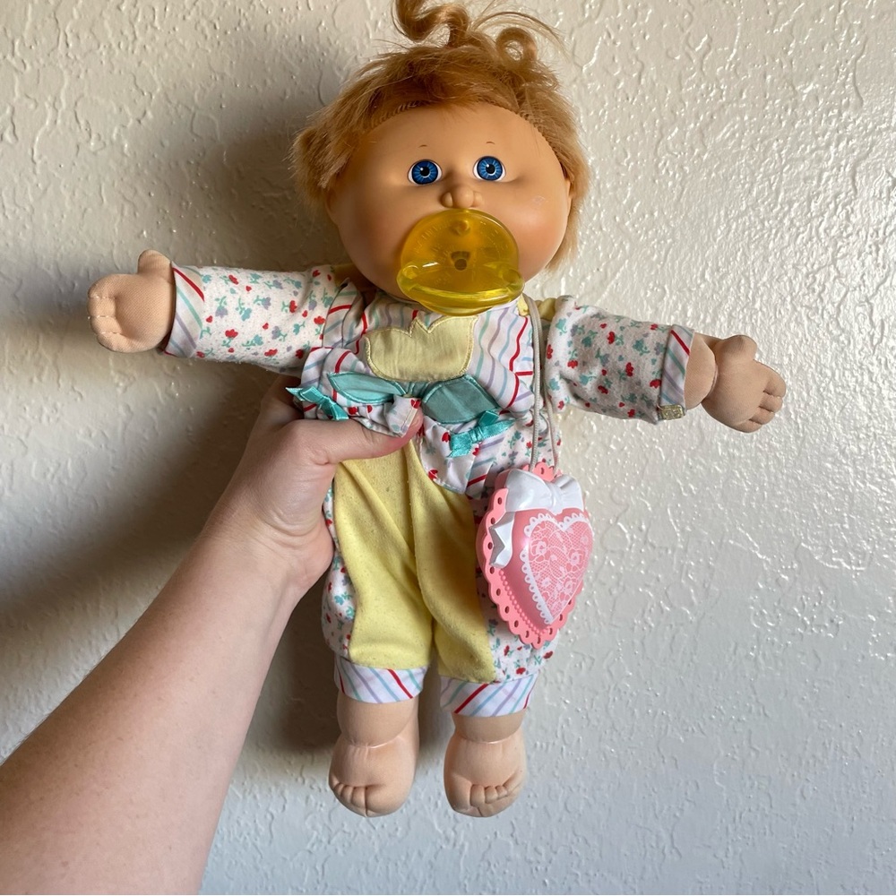 Cabbage patch kids my own baby doll crying cooing vintage 90s hasbro redhead